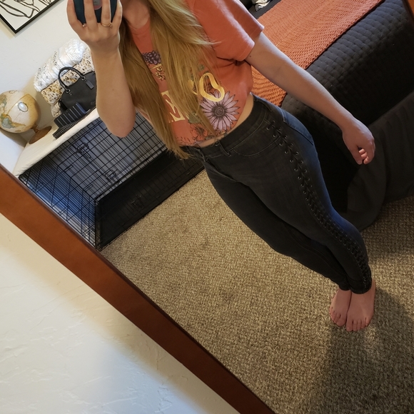 Express Retro Black Skinny Jeans - Picture 3 of 10